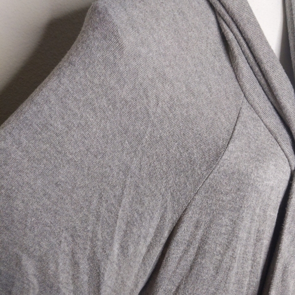 Status by Chenault Ombre Dip Dye Cardigan Sweater Grey Soft Knit Nordstrom Women - Picture 4 of 10